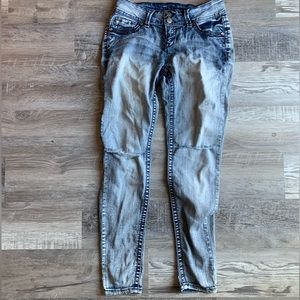 Wallflower jeans